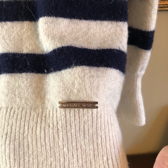 Michael Kors sweater - Picture 5 of 5